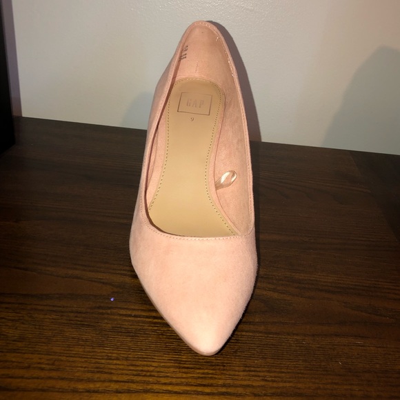 Gap soft pink suede heels size 9 - Picture 4 of 6